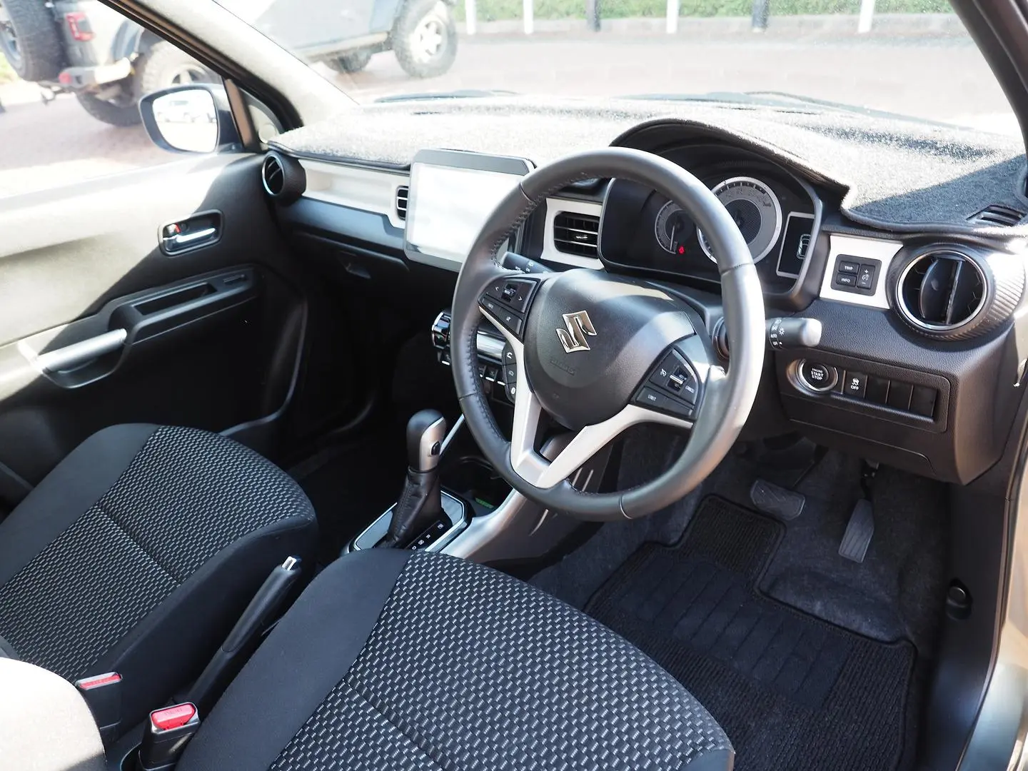 2022 Suzuki Ignis Gallery Image 22