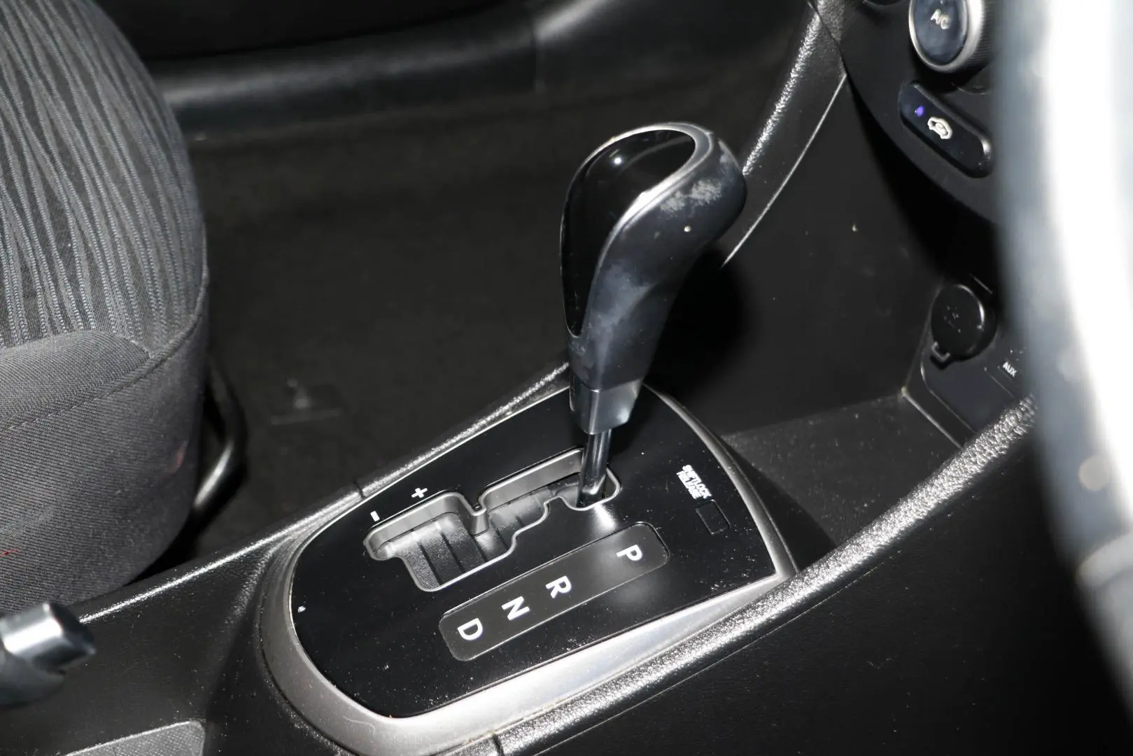 2017 Hyundai Accent Gallery Image 11