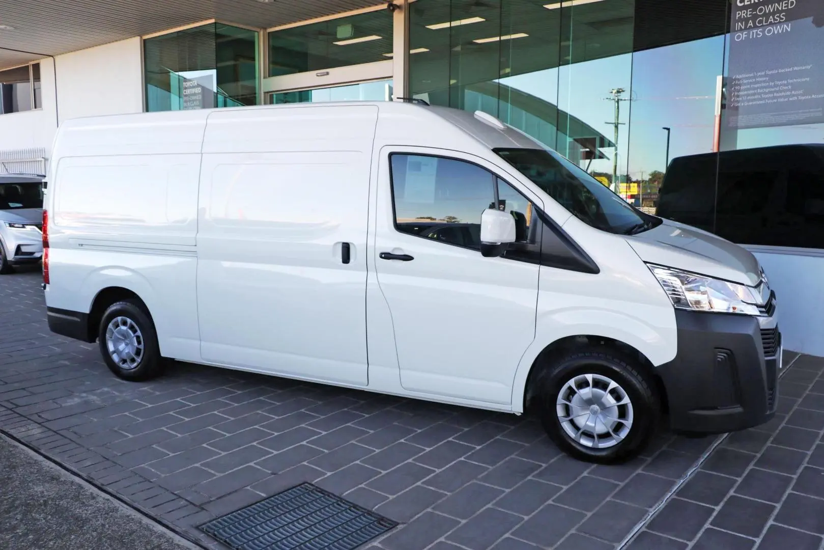 2024 Toyota Hiace Gallery Image 6