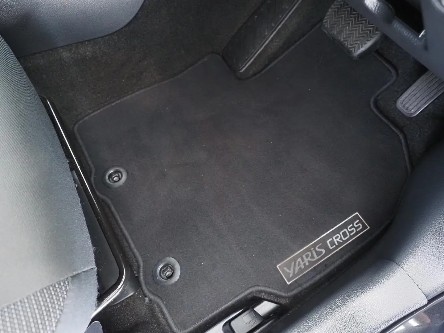 2024 Toyota Yaris Cross Gallery Image 25