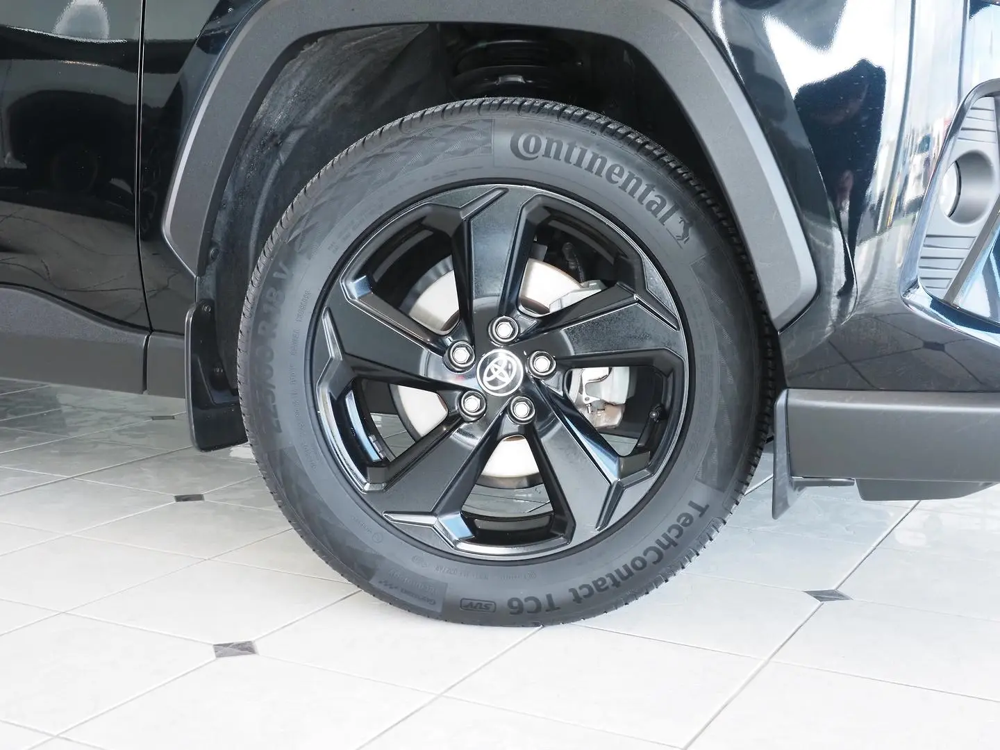 2021 Toyota RAV4 Gallery Image 11