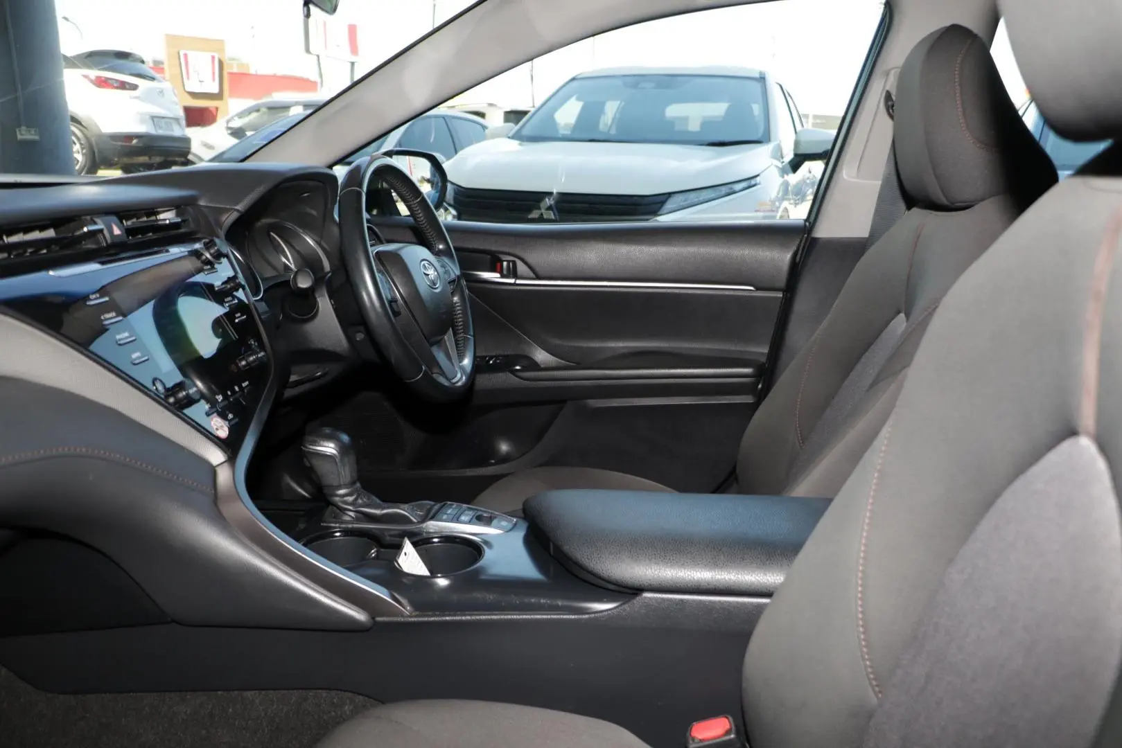 2021 Toyota Camry Gallery Image 8