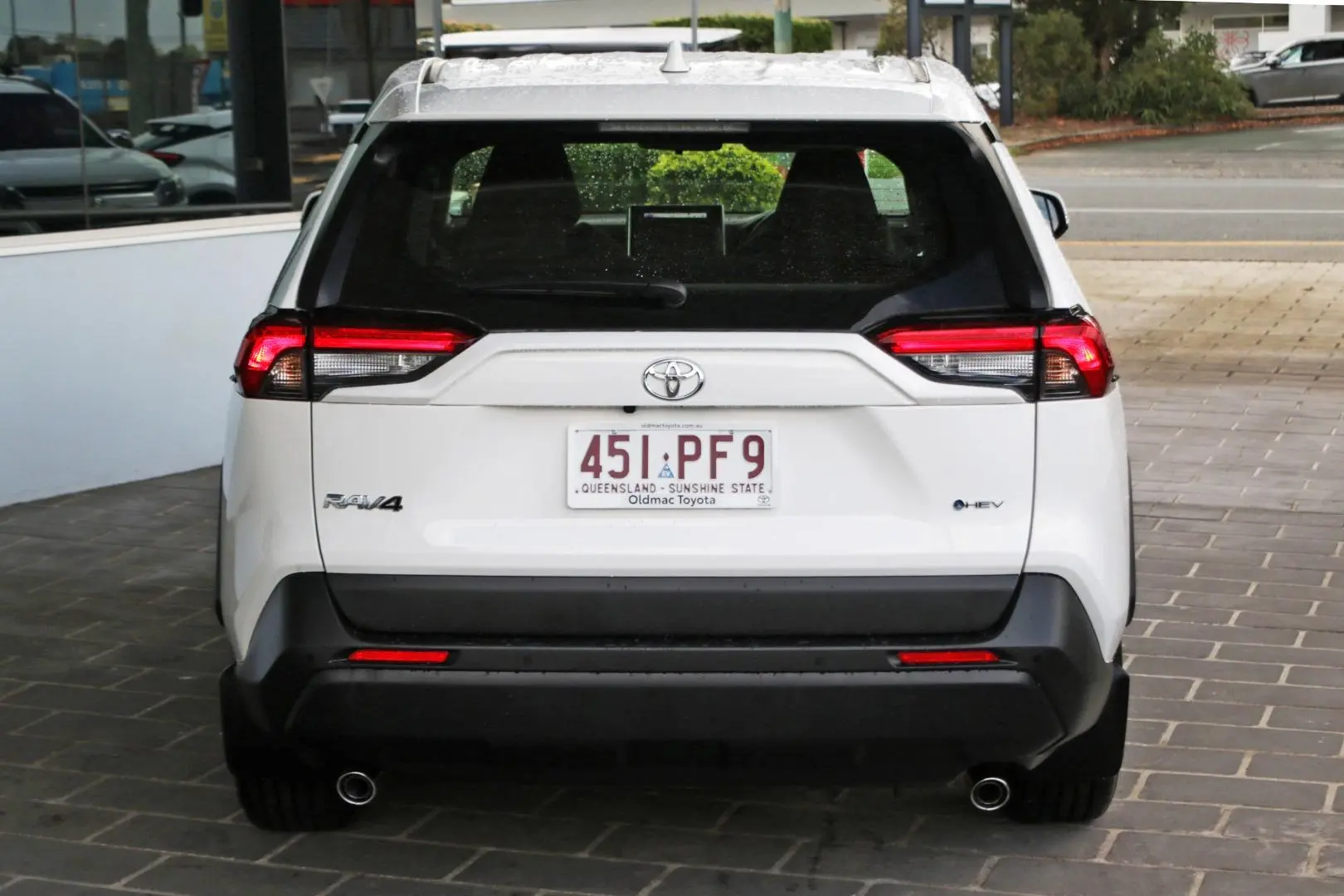 2025 Toyota RAV4 Gallery Image 5