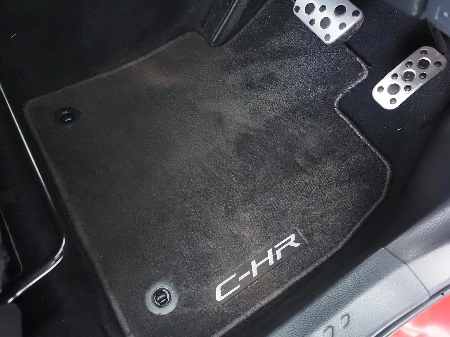 2021 Toyota C-HR Gallery Image 18