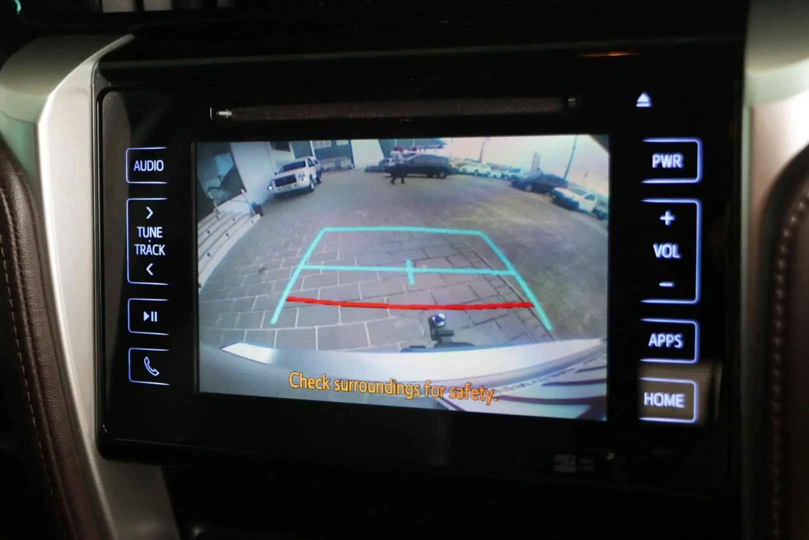2015 Toyota Fortuner Gallery Image 11