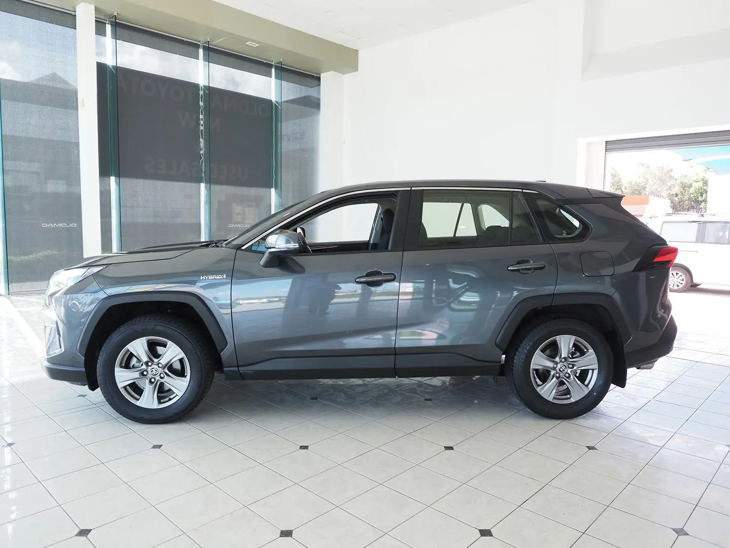 2024 Toyota RAV4 Gallery Image 10