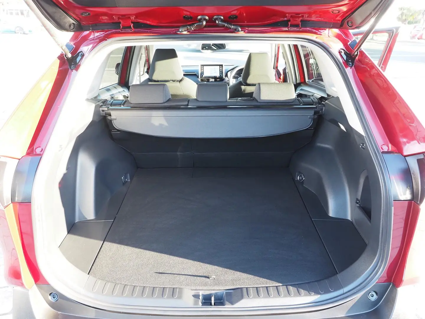 2022 Toyota RAV4 Gallery Image 19