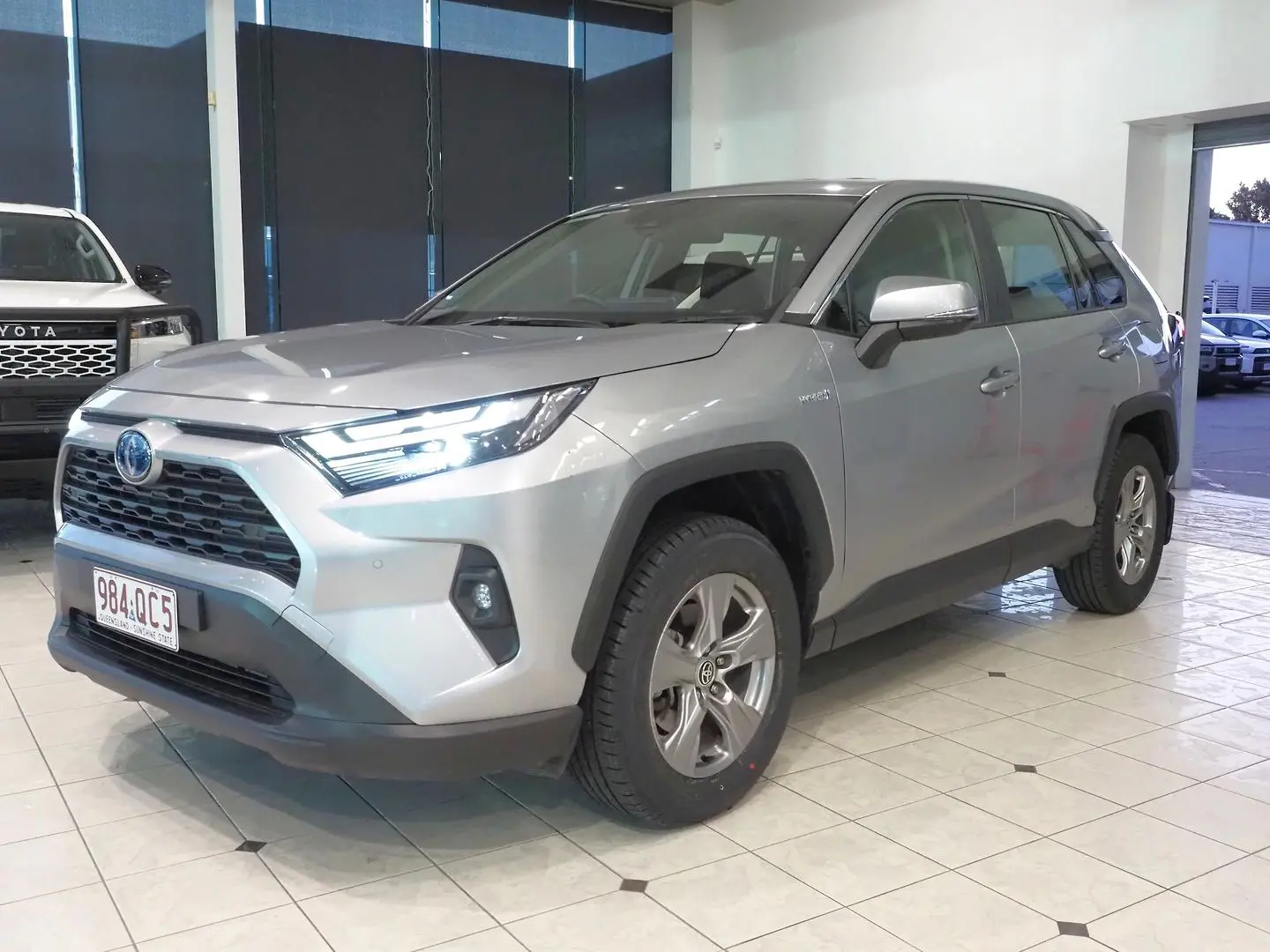 2024 Toyota RAV4 Gallery Image 10