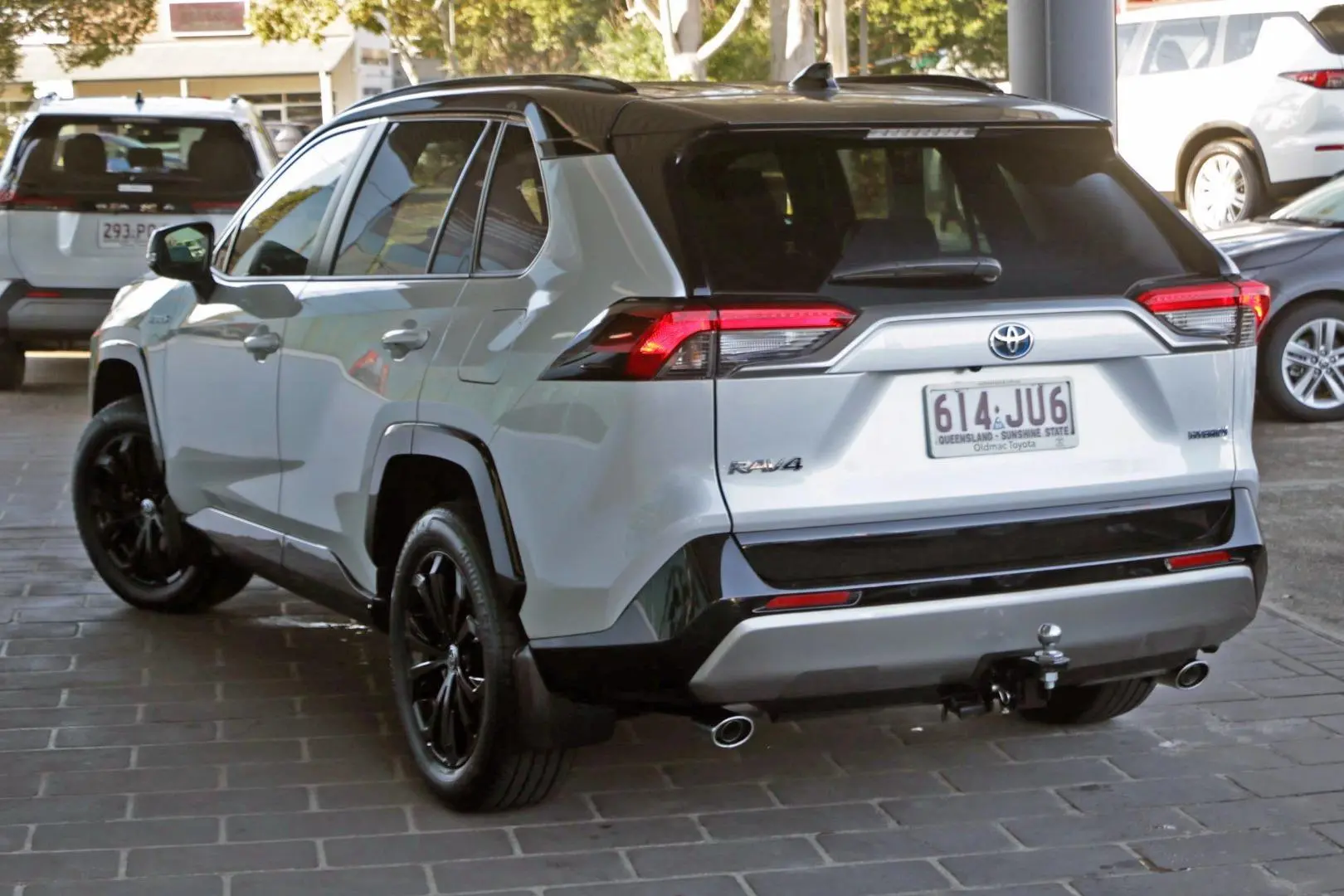 2024 Toyota RAV4 Gallery Image 2