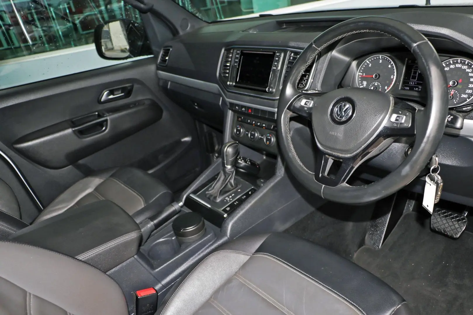 2018 Volkswagen Amarok Image 6