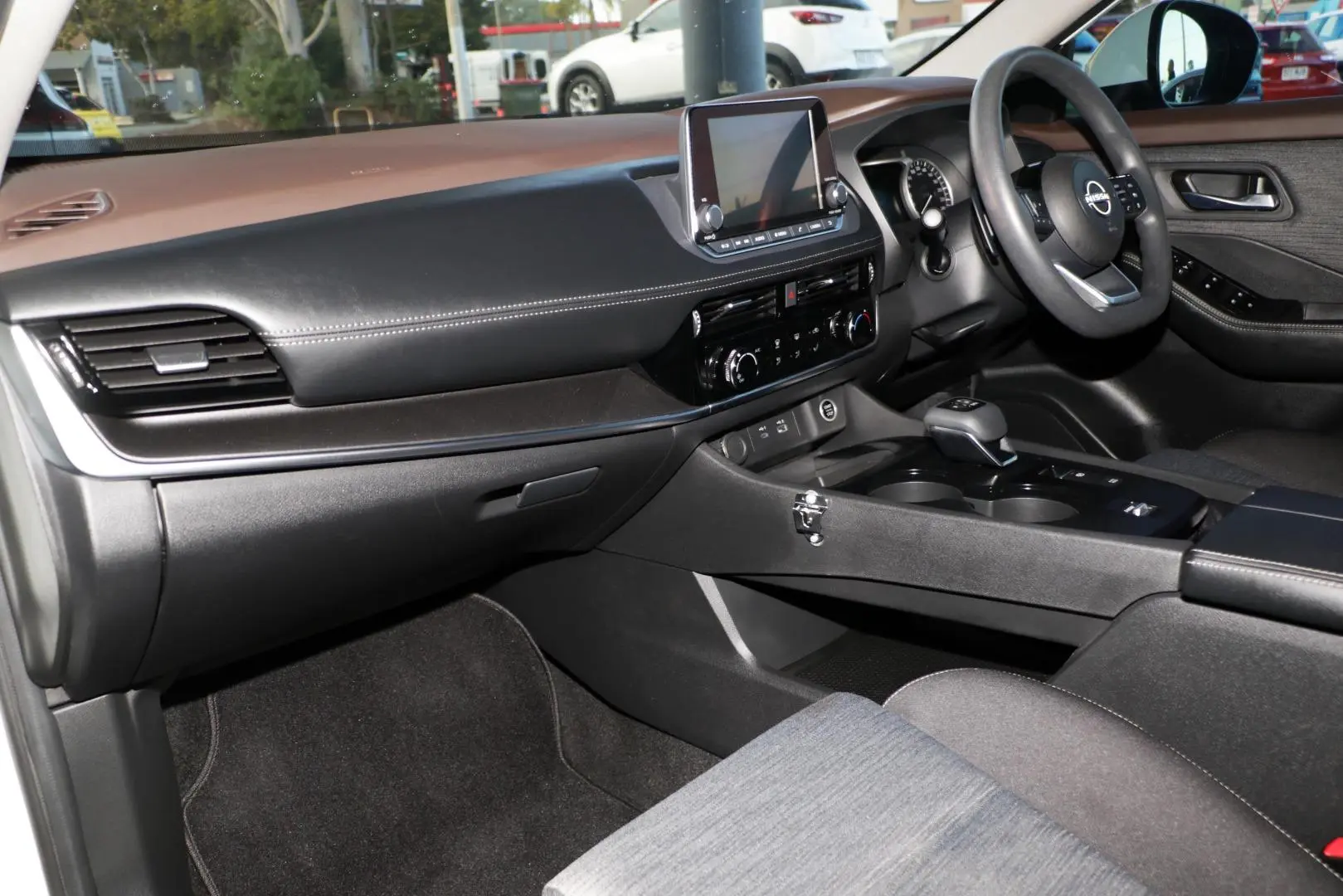 2023 Nissan X-TRAIL Gallery Image 7