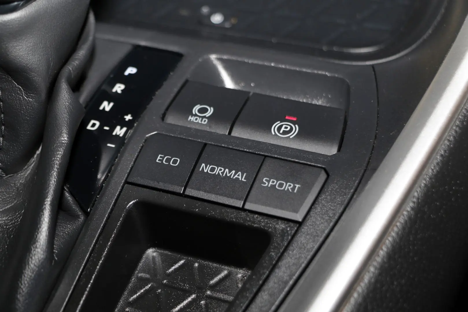 2021 Toyota RAV4 Gallery Image 14