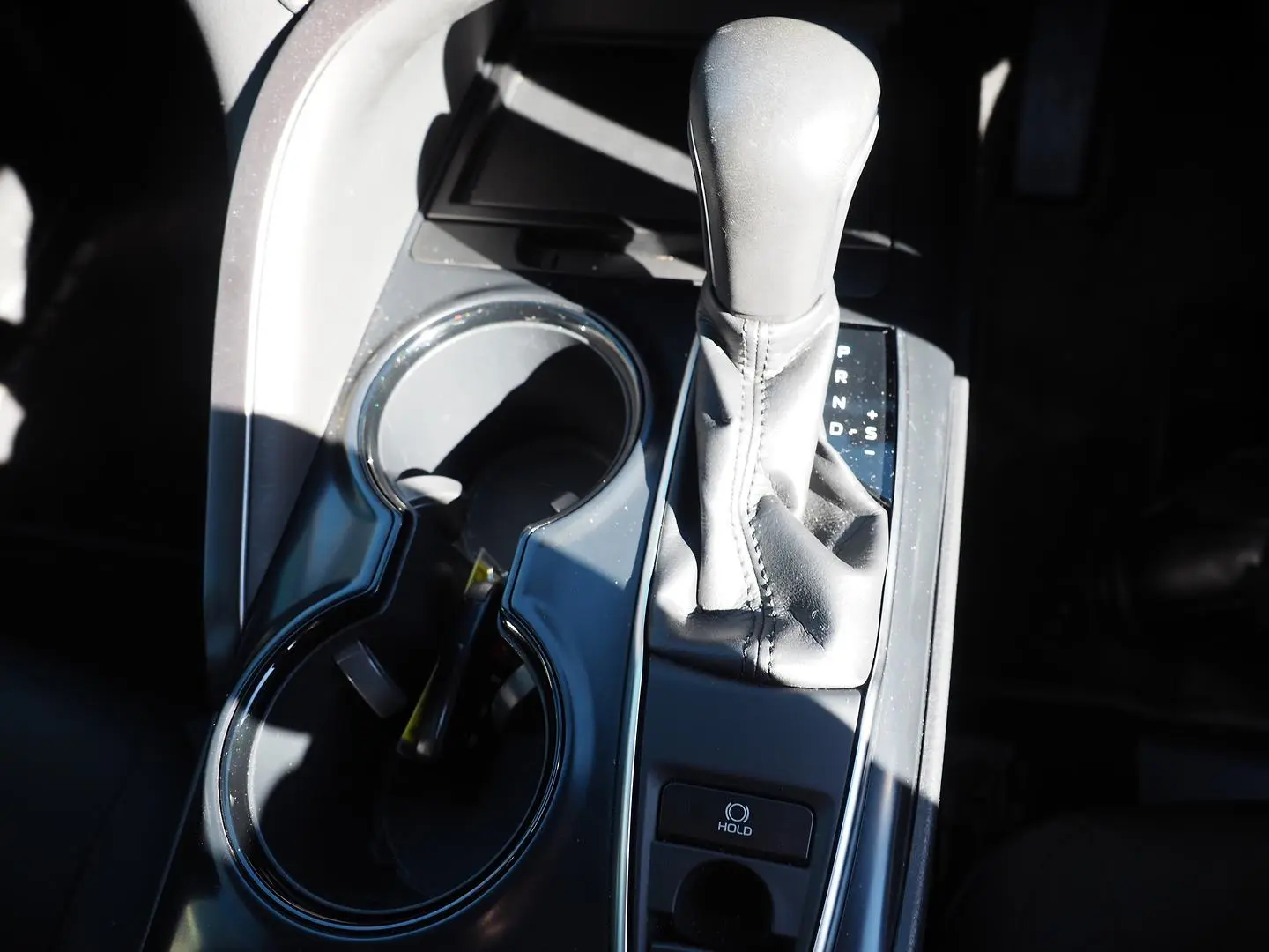 2018 Toyota Camry Gallery Image 27