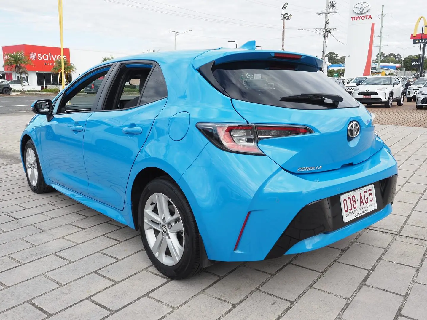 2020 Toyota Corolla Gallery Image 3