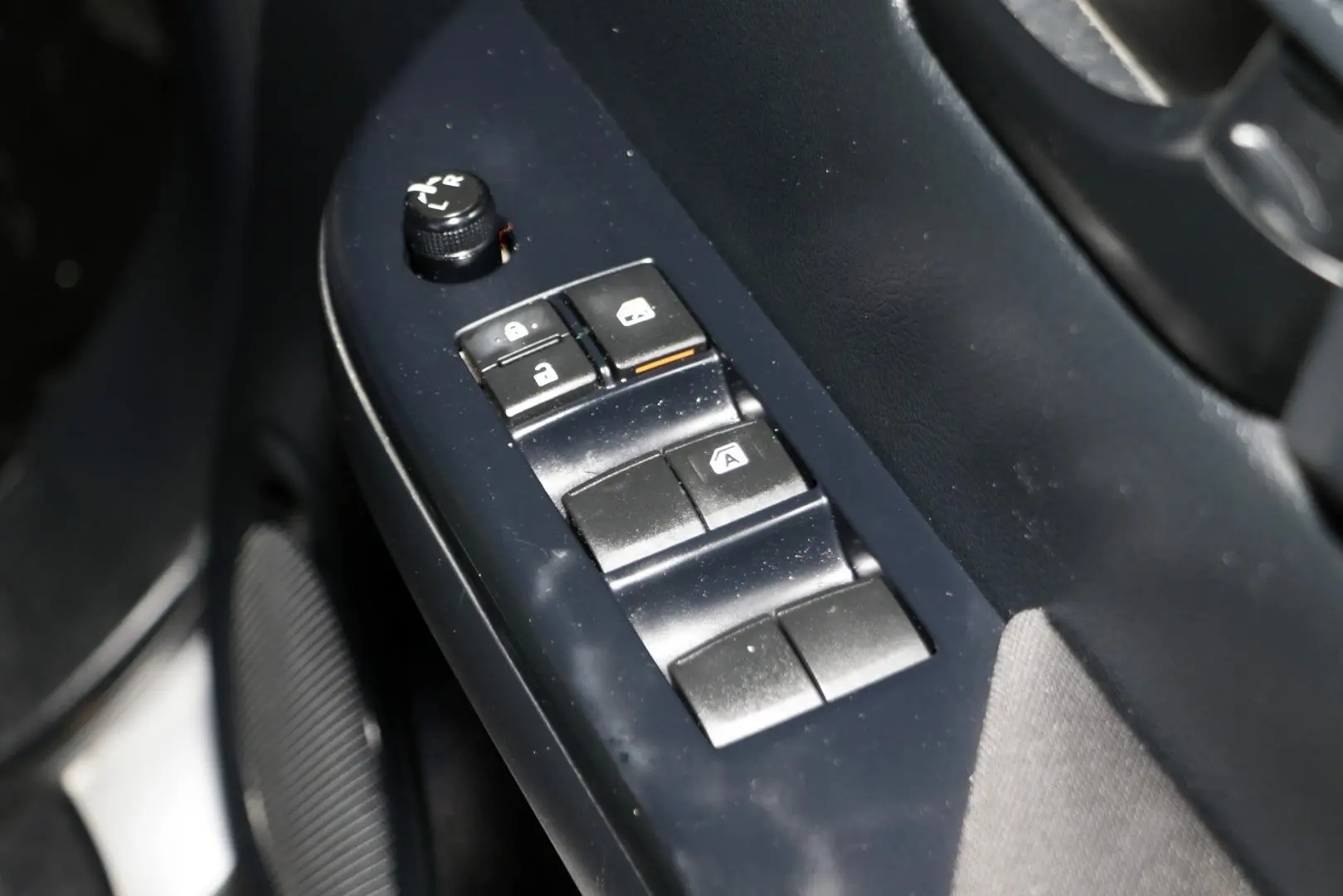 2018 Toyota Hilux Gallery Image 19
