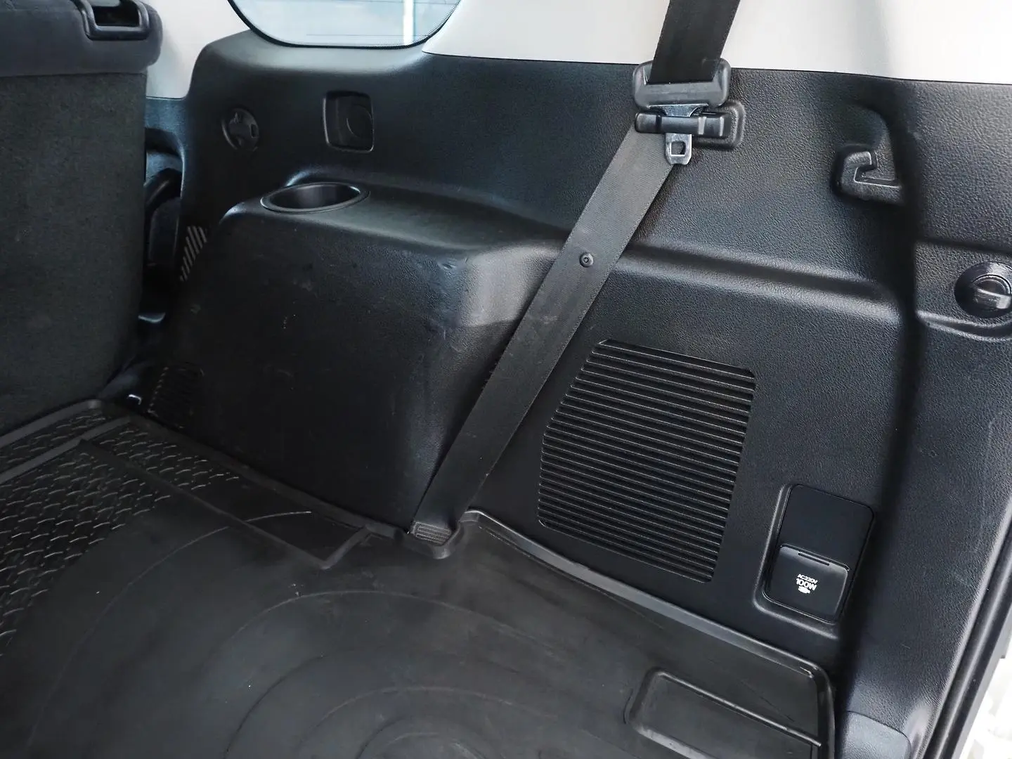 2018 Toyota Landcruiser Prado Gallery Image 15