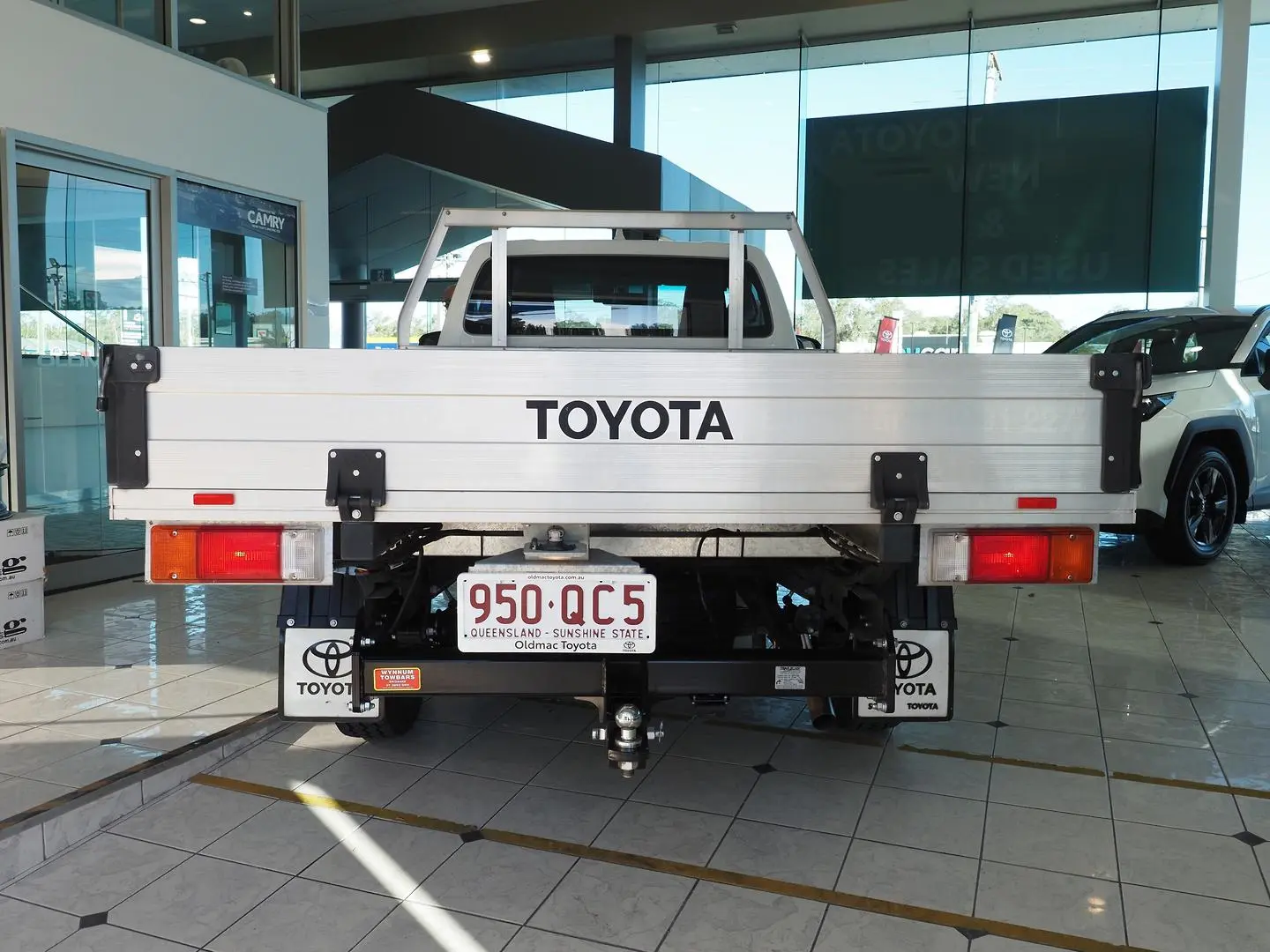 2023 Toyota Hilux Gallery Image 9