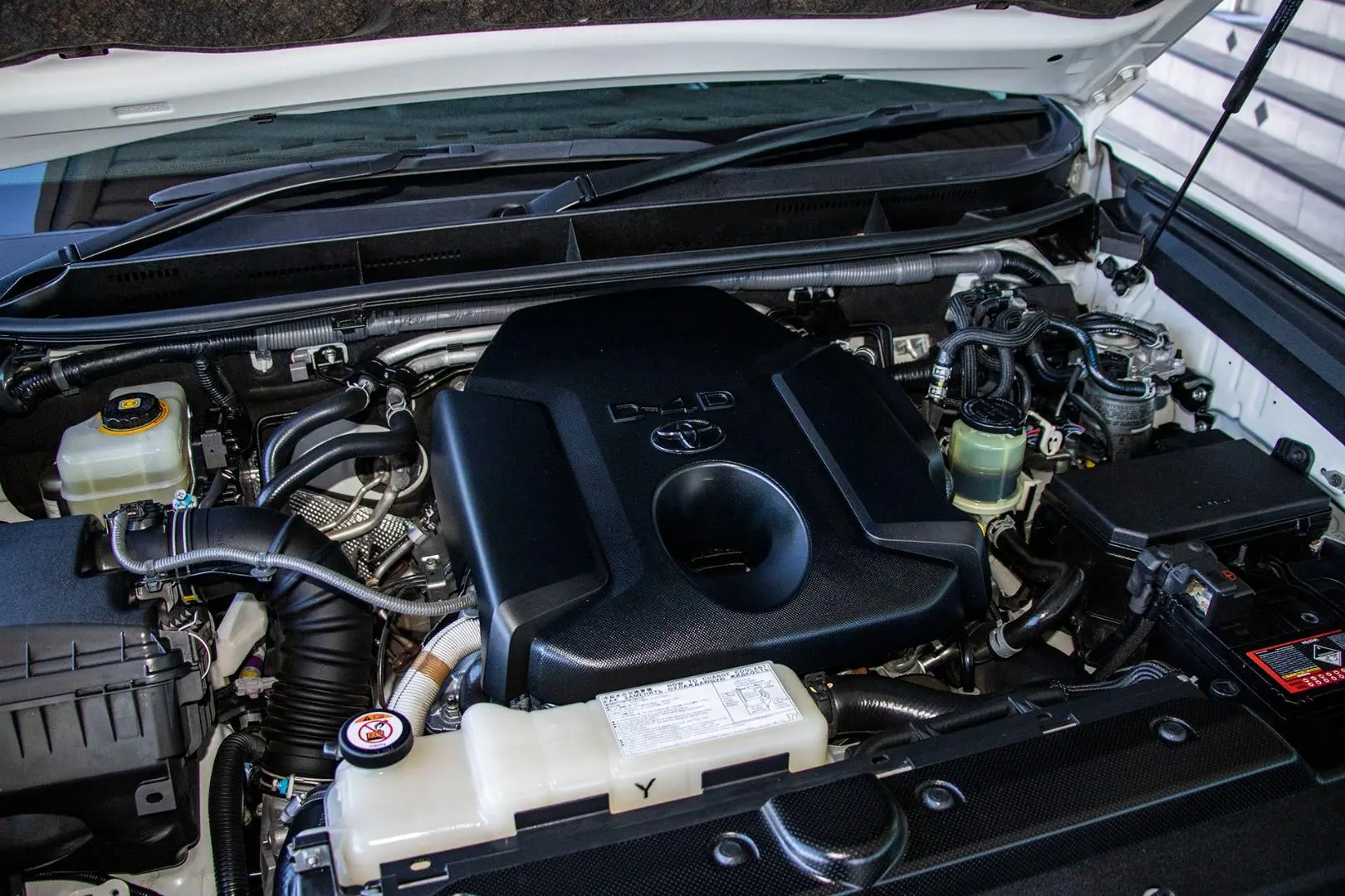 2019 Toyota Landcruiser Prado Gallery Image 23
