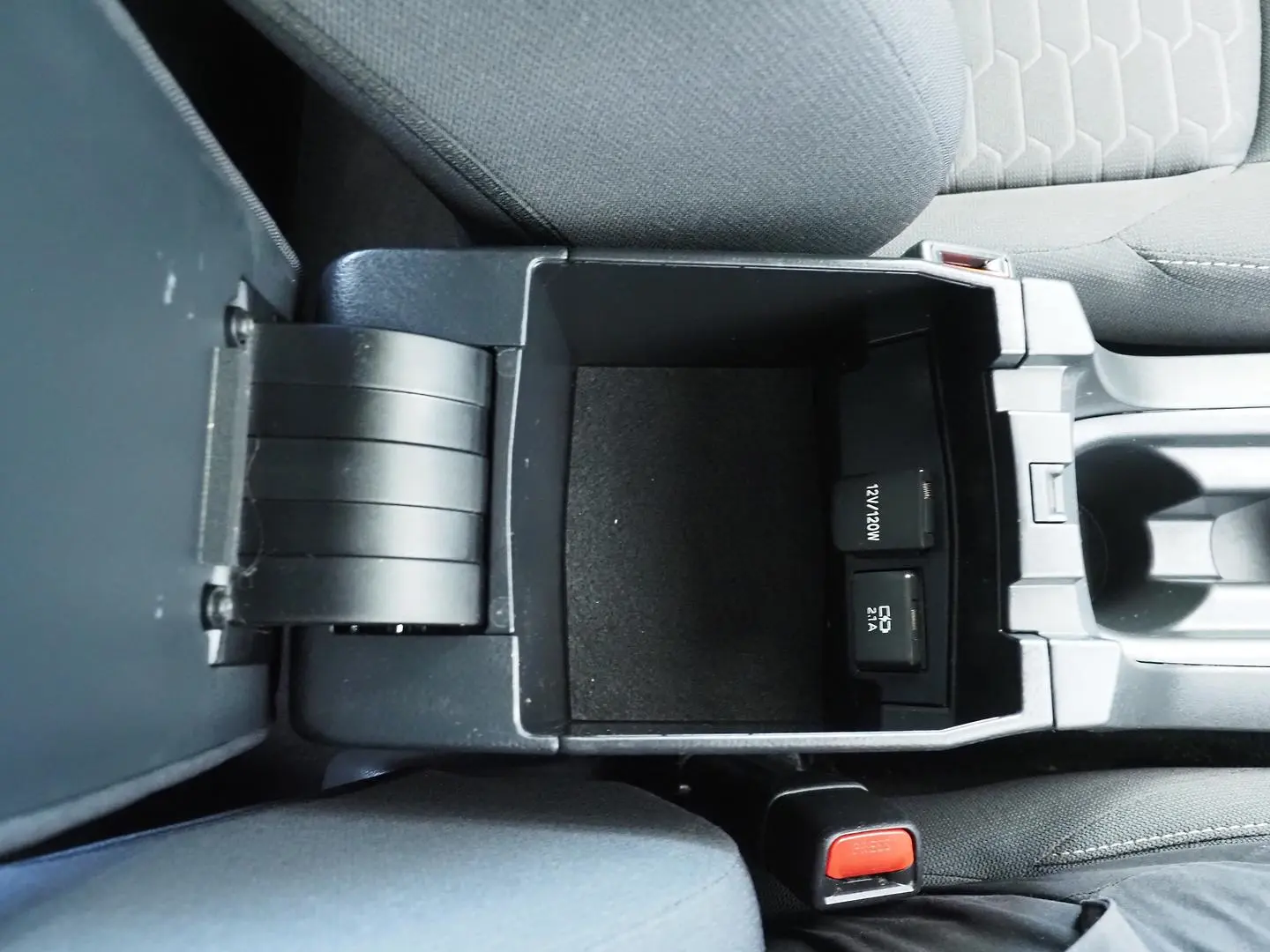 2019 Toyota Corolla Gallery Image 19