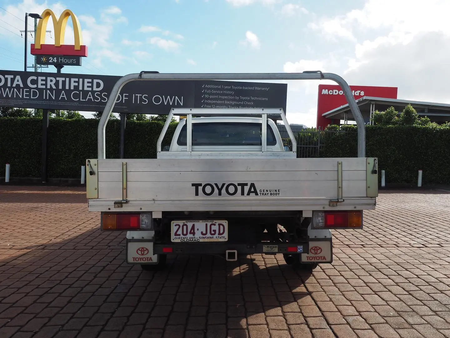 2005 Toyota Hilux Gallery Image 4