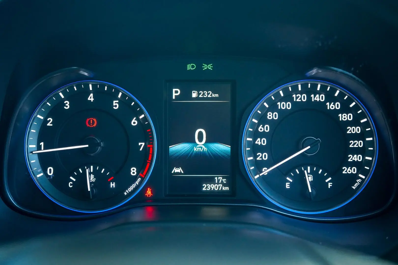 2022 Hyundai Kona Gallery Image 11