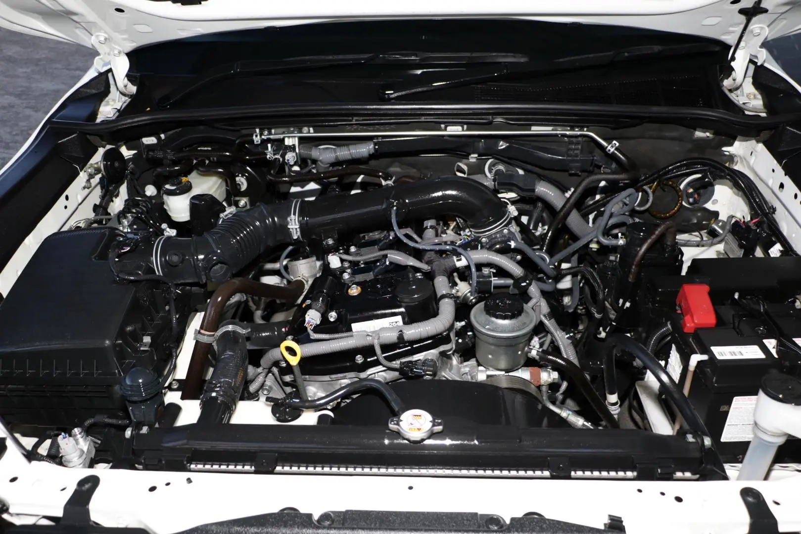 2022 Toyota Hilux Gallery Image 25