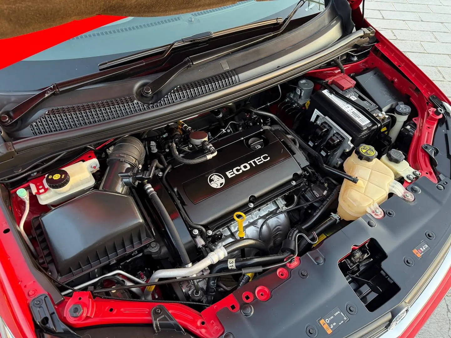 2016 Holden Barina Gallery Image 5
