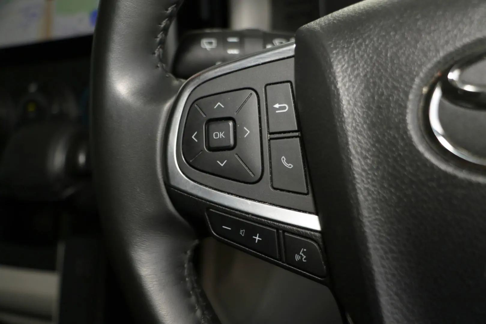 2024 Toyota Hiace Gallery Image 16