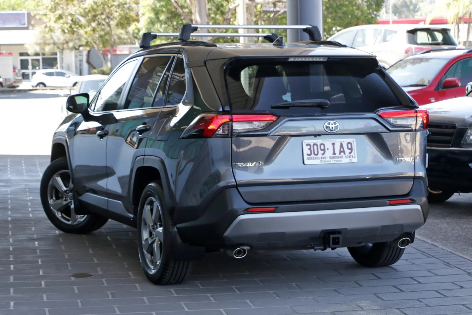 2020 Toyota RAV4 Image 4