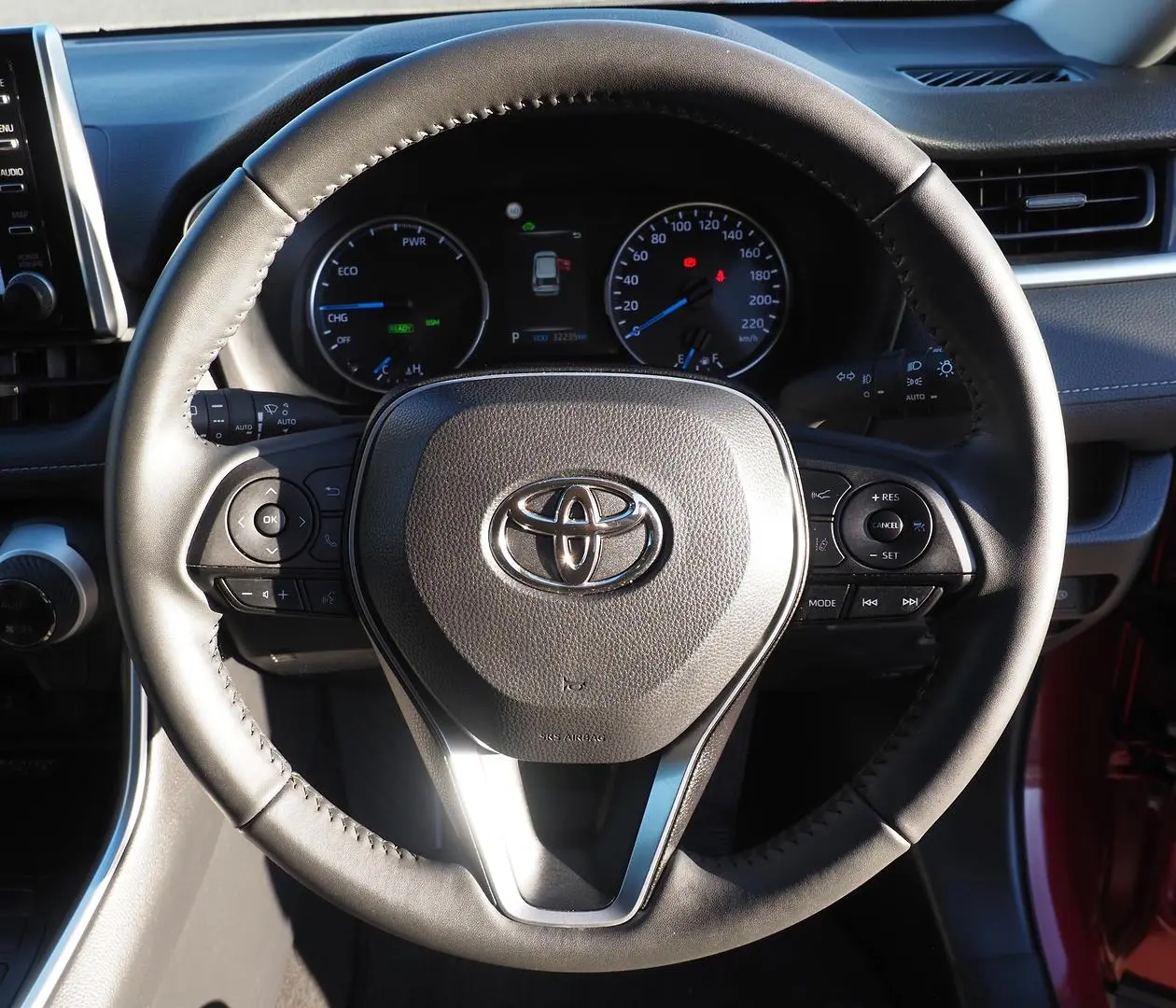 2022 Toyota RAV4 Gallery Image 14