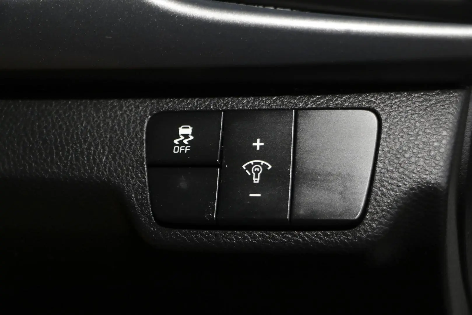 2019 Kia Rio Gallery Image 15