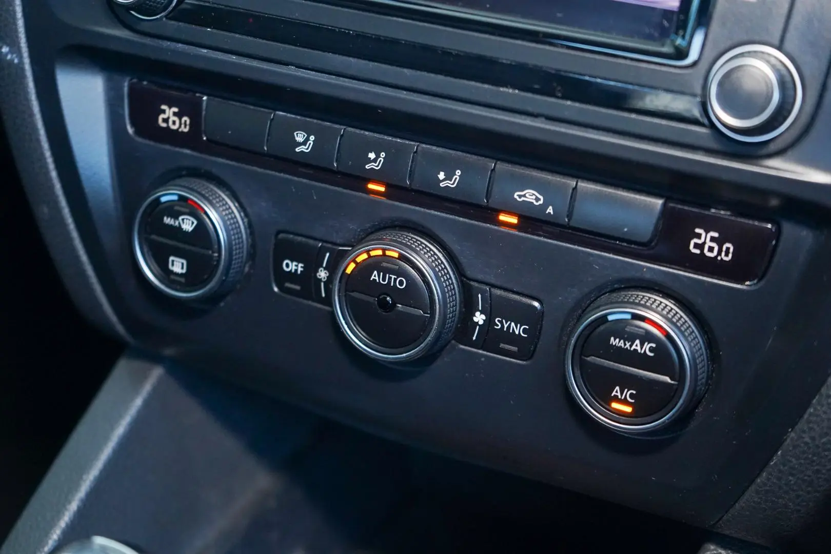 2017 Volkswagen Jetta Gallery Image 15