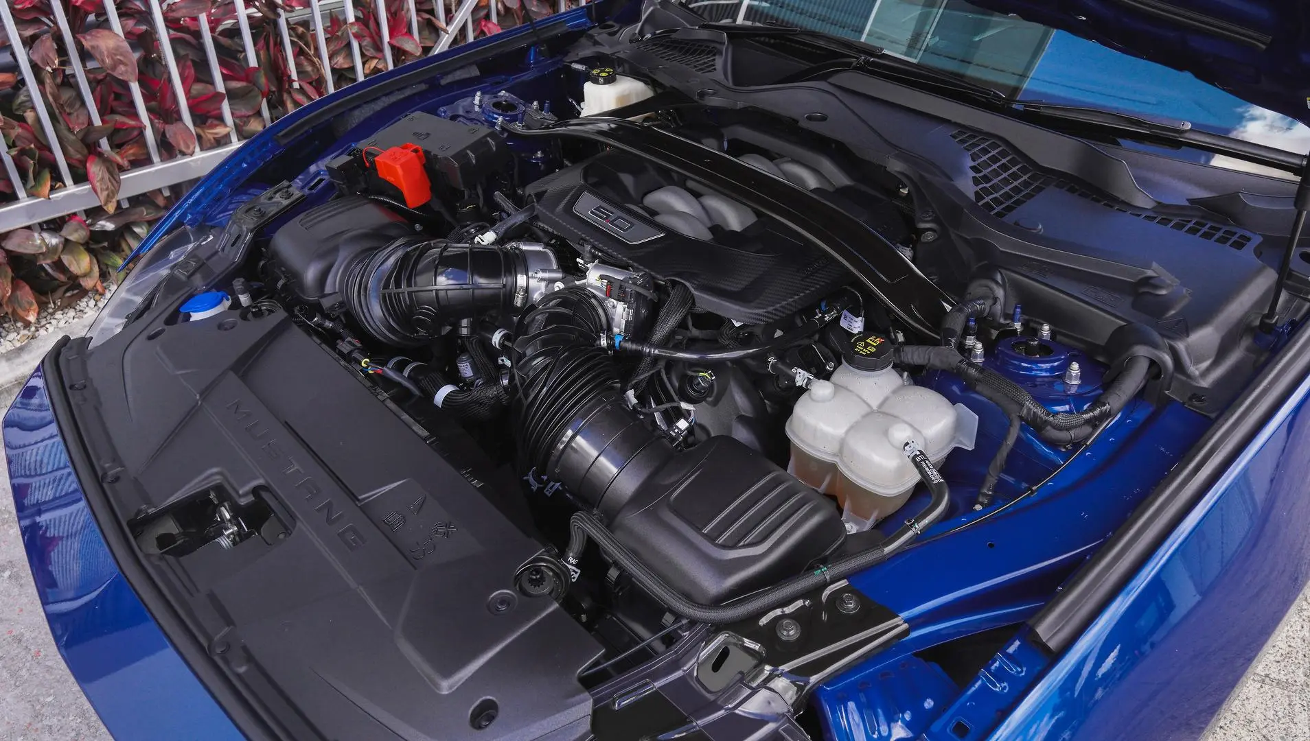2025 Ford Mustang Gallery Image 16