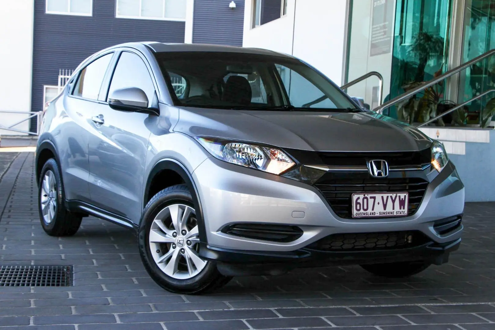 2015 Honda HR-V Gallery Image 1