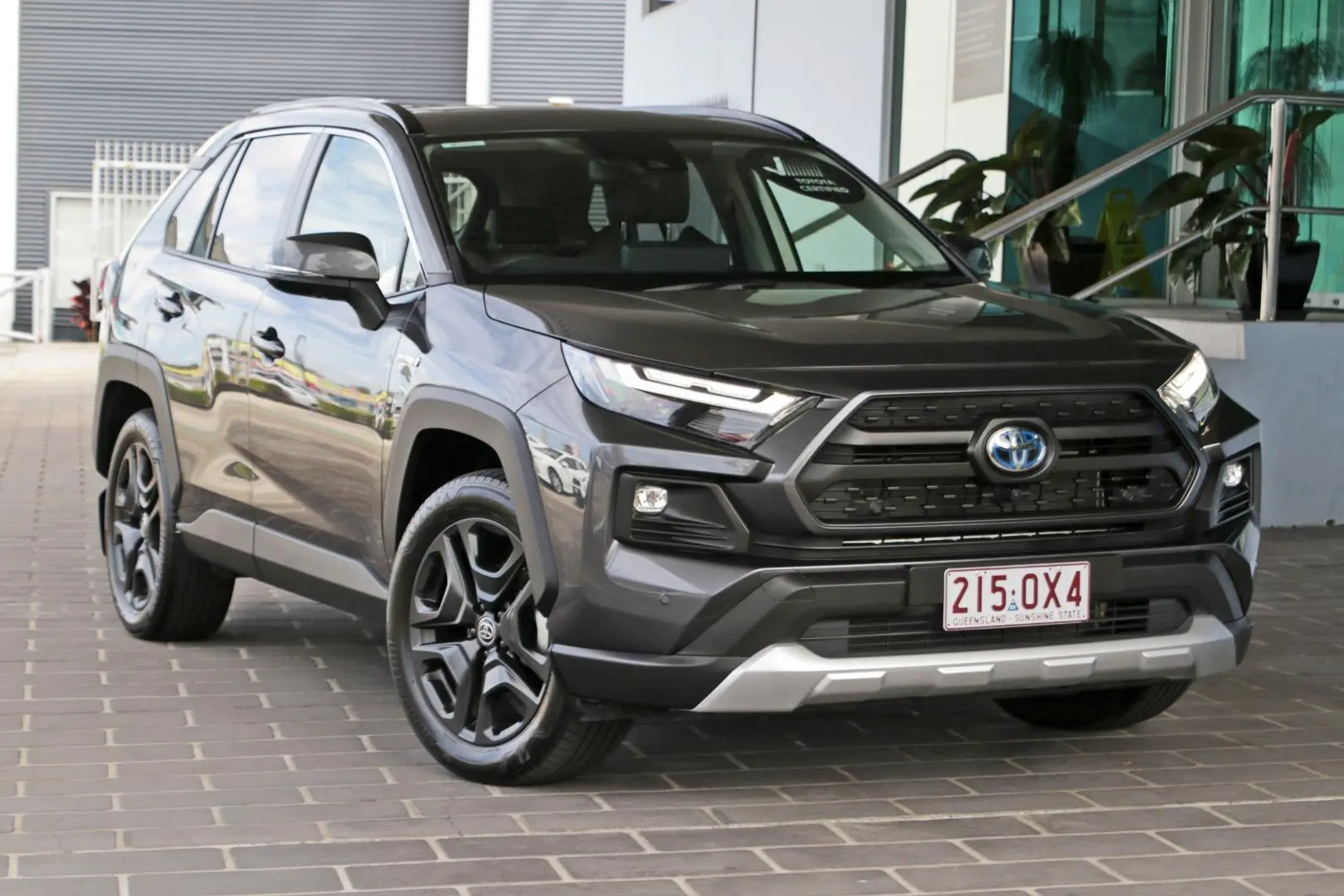 2024 Toyota RAV4 Gallery Image 1