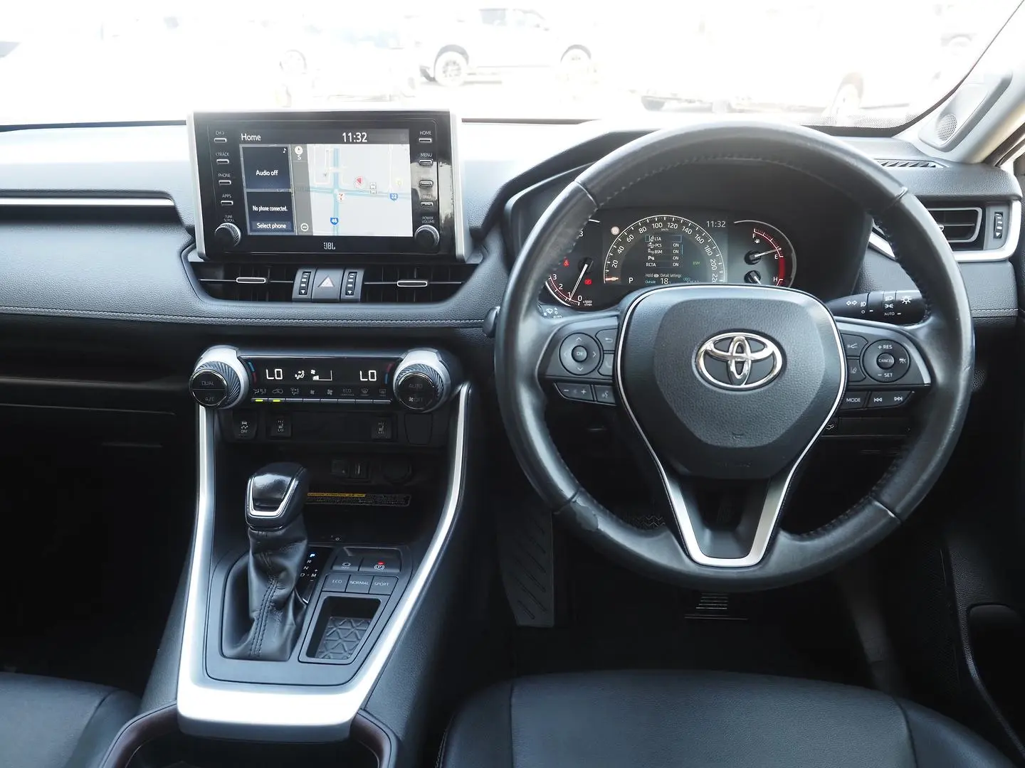 2021 Toyota RAV4 Gallery Image 16