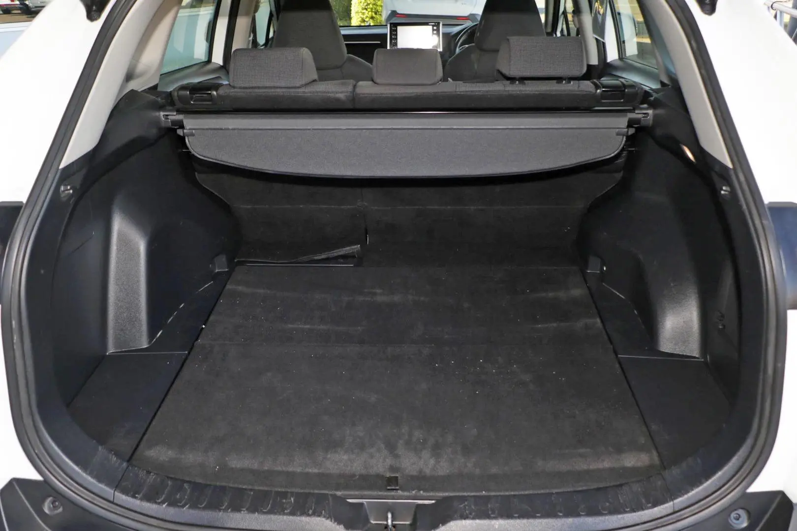 2022 Toyota RAV4 Gallery Image 21