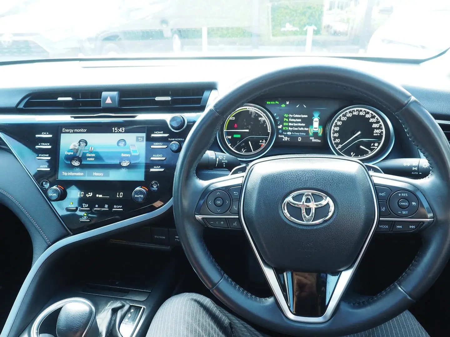 2019 Toyota Camry Image 33