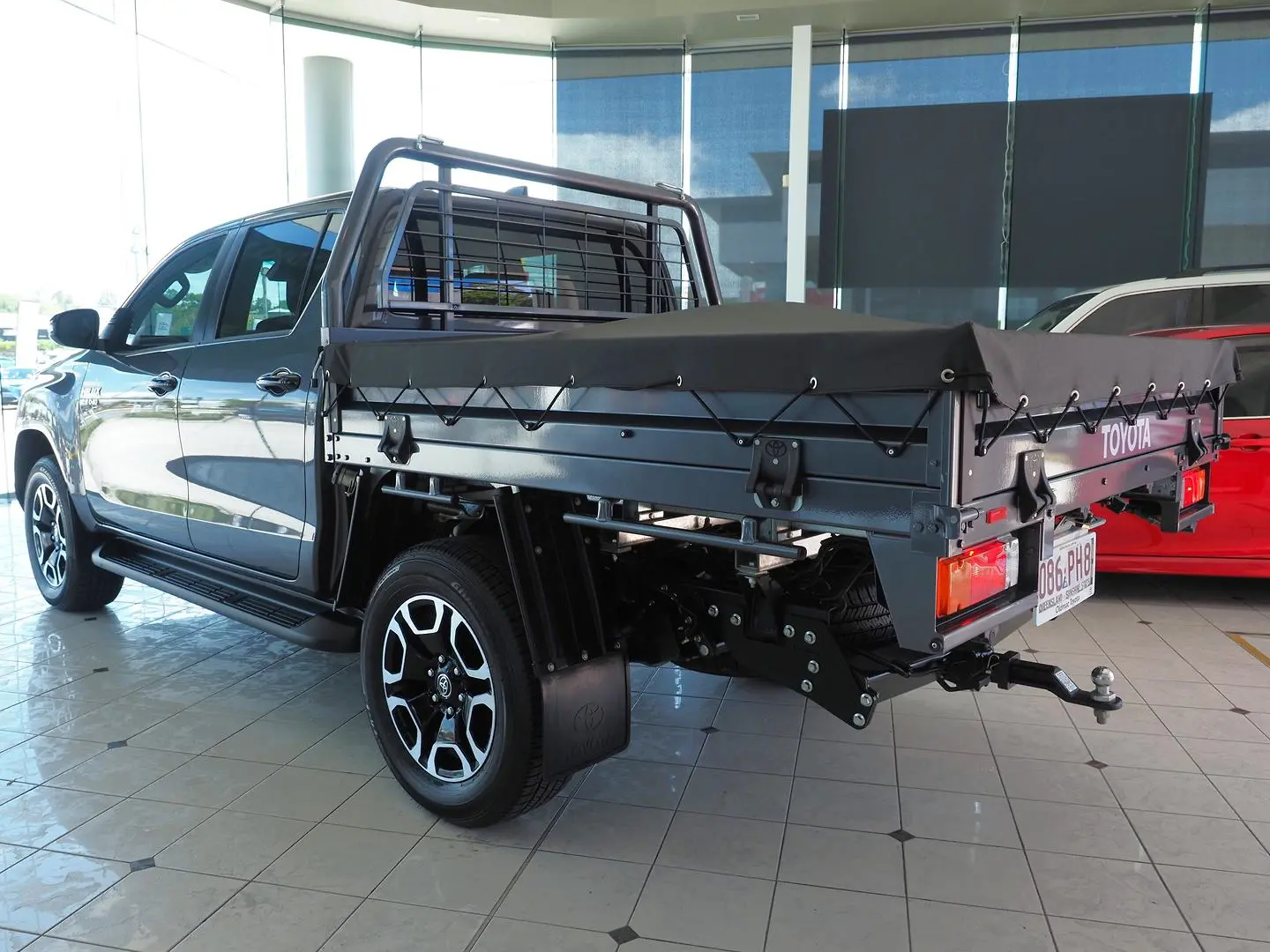 2025 Toyota Hilux Gallery Image 11