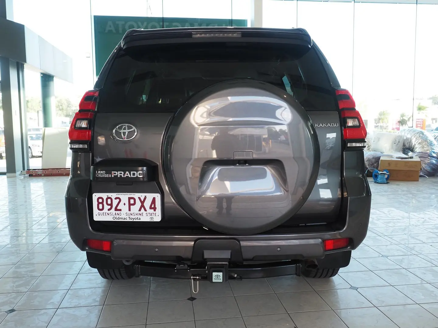 2021 Toyota Landcruiser Prado Gallery Image 9
