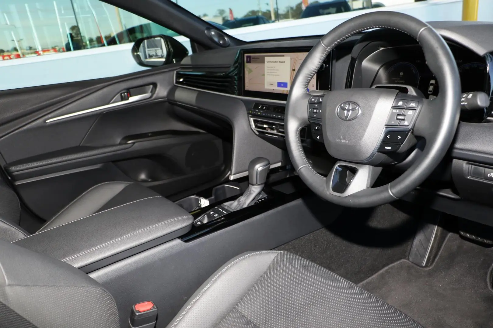 2025 Toyota Camry Gallery Image 7