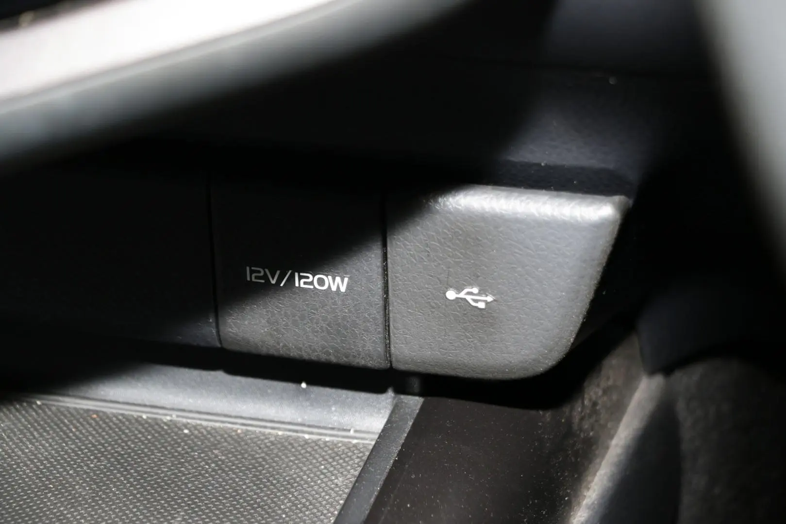 2022 Toyota Camry Gallery Image 17