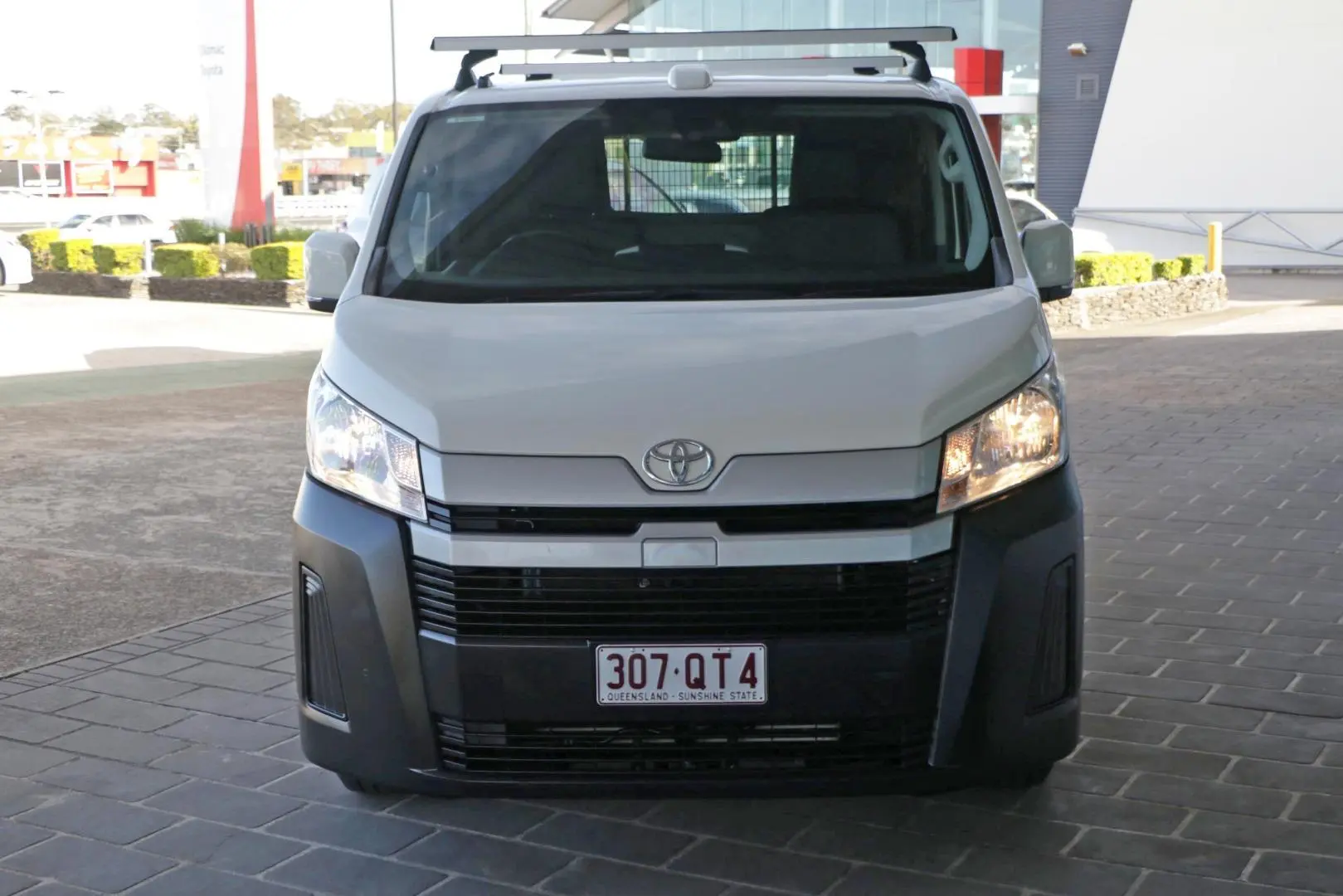 2021 Toyota Hiace Gallery Image 3