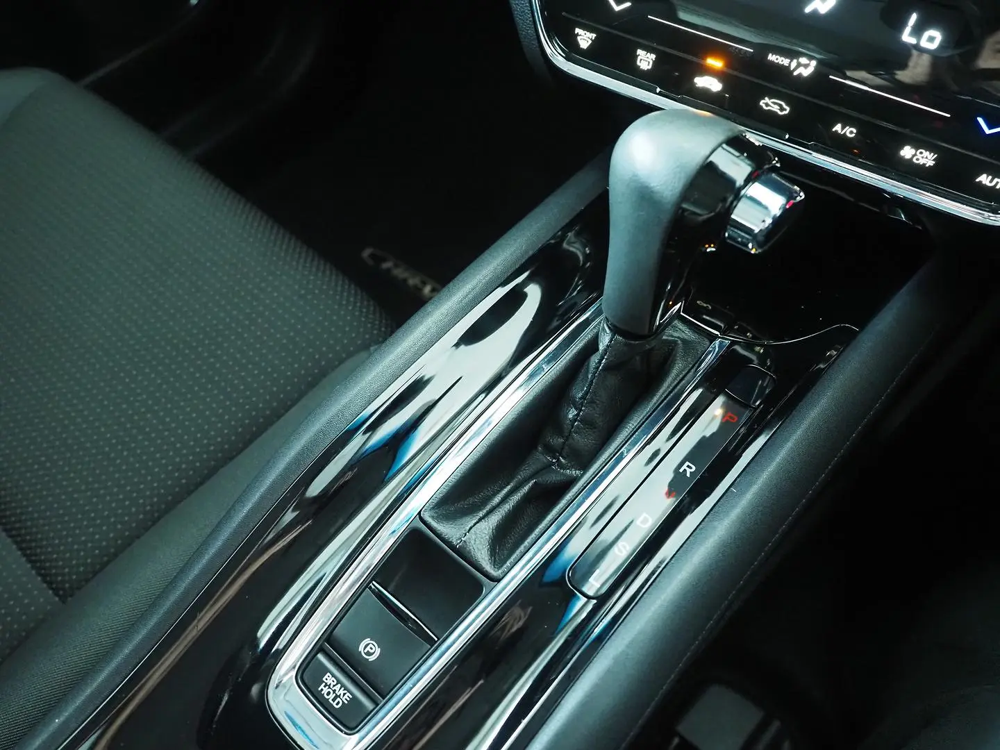 2019 Honda HR-V Gallery Image 23