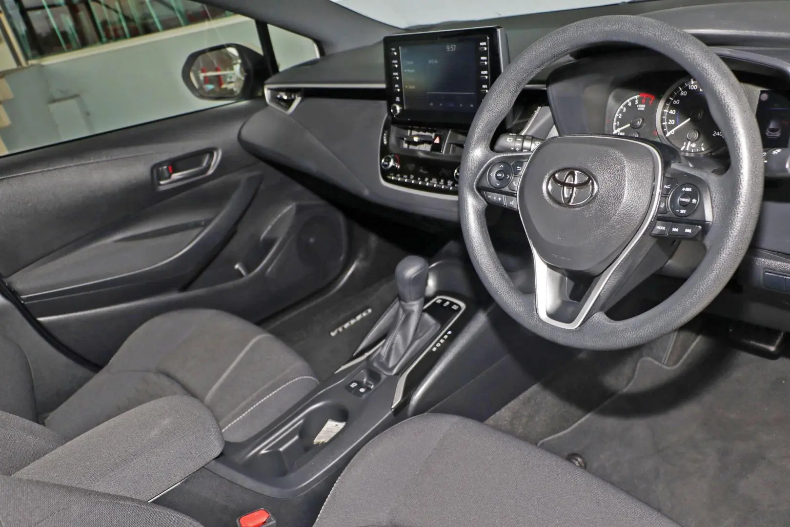 2020 Toyota Corolla Gallery Image 8