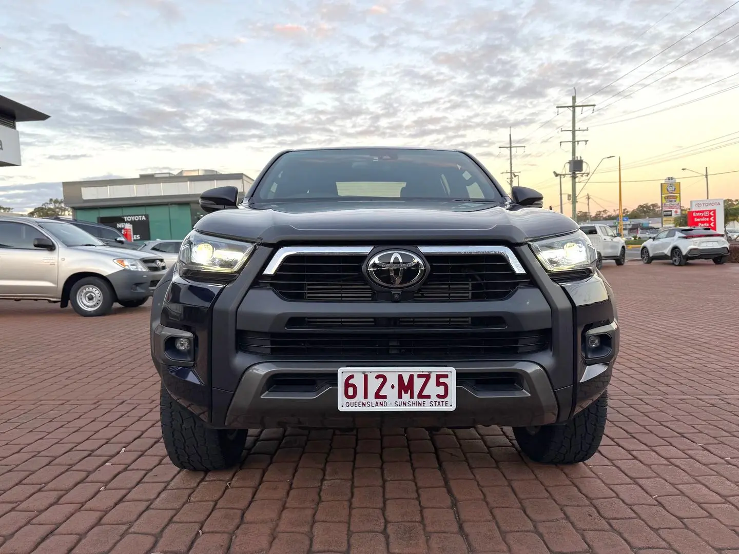 2022 Toyota Hilux Gallery Image 10