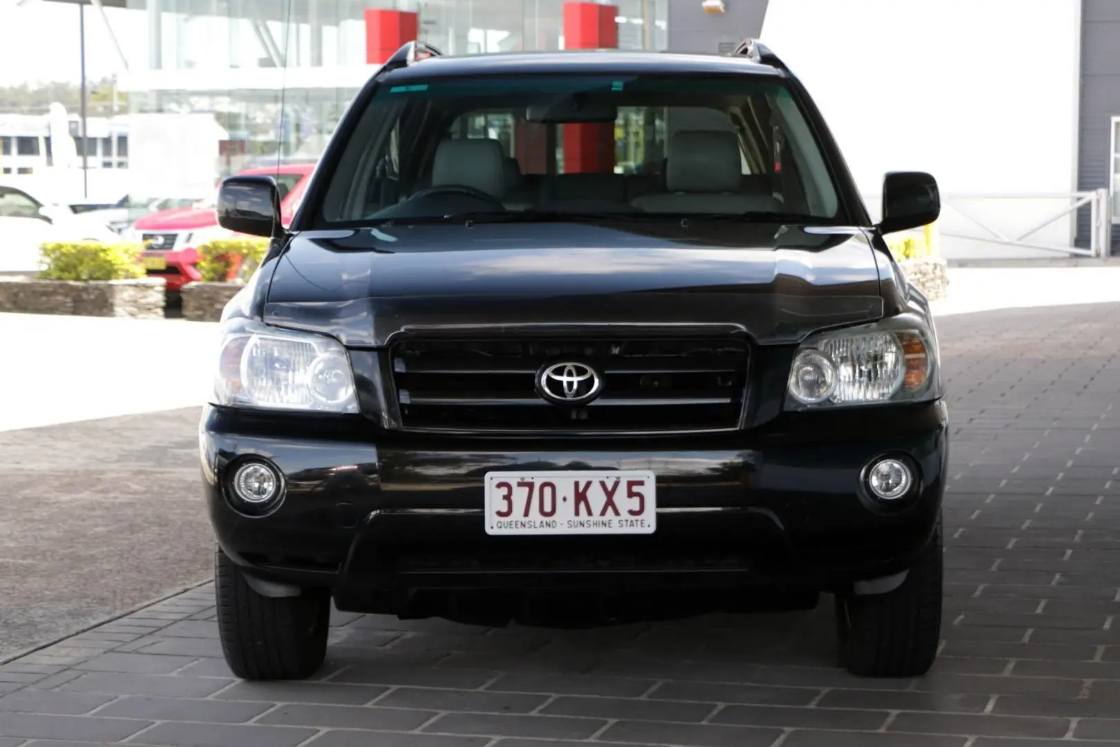 2004 Toyota Kluger Image 3