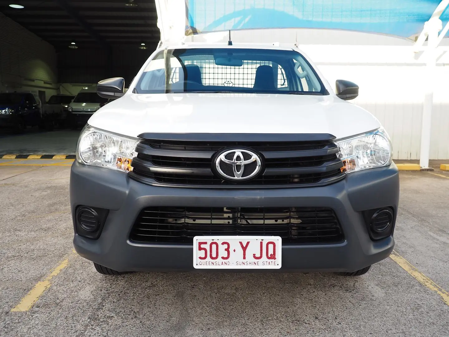 2018 Toyota Hilux Gallery Image 9