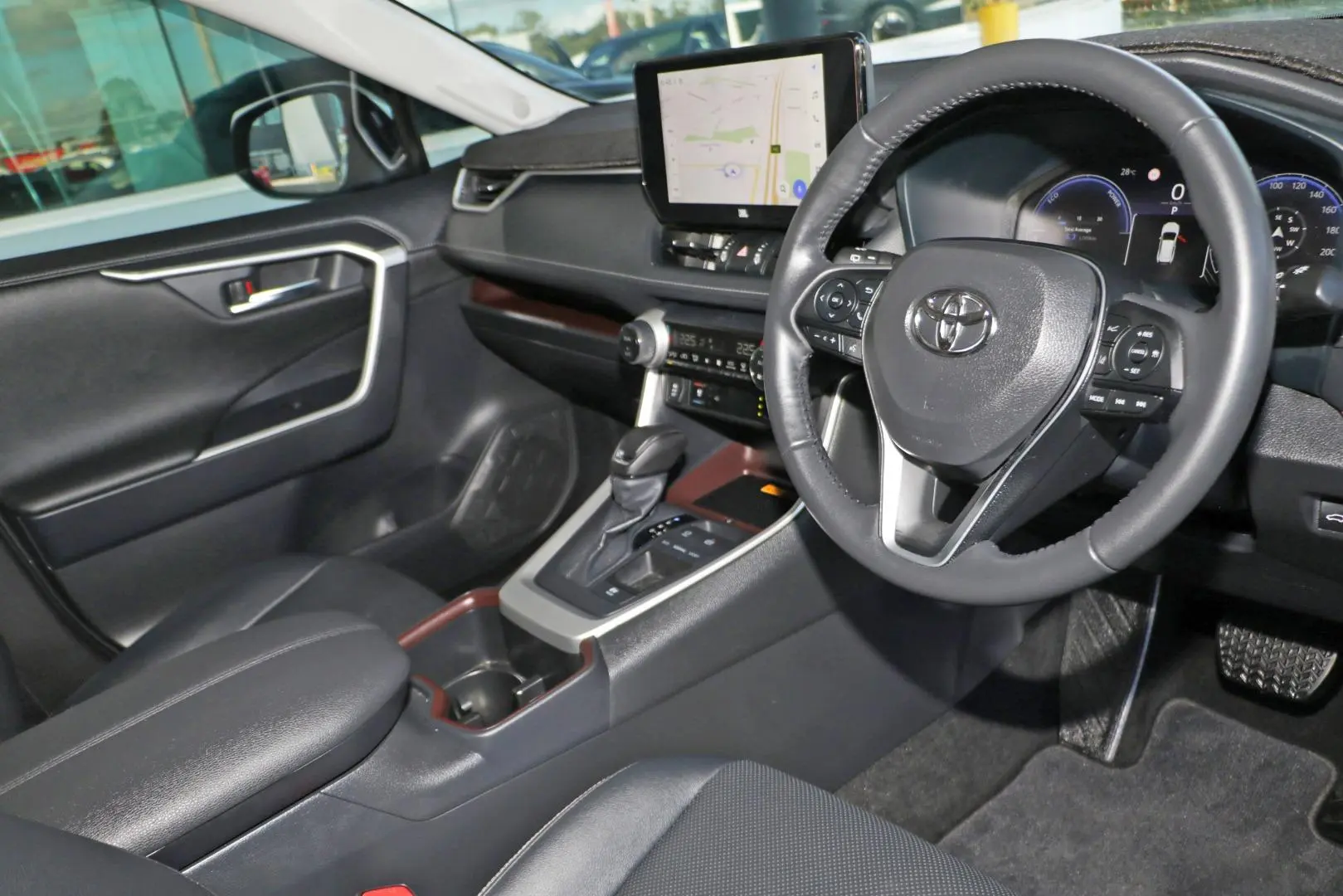 2024 Toyota RAV4 Gallery Image 6