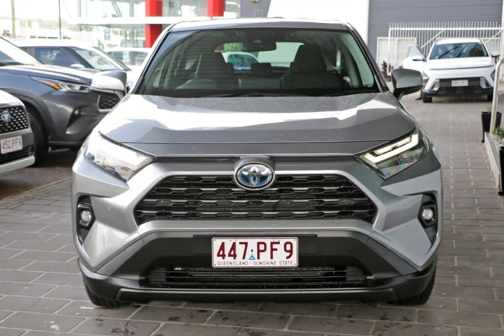 2022 Toyota RAV4 Gallery Image 4